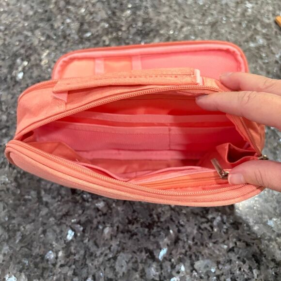 Child Puff Coral Pink Zipper Organizer Case with Handle - Picture 6 of 7